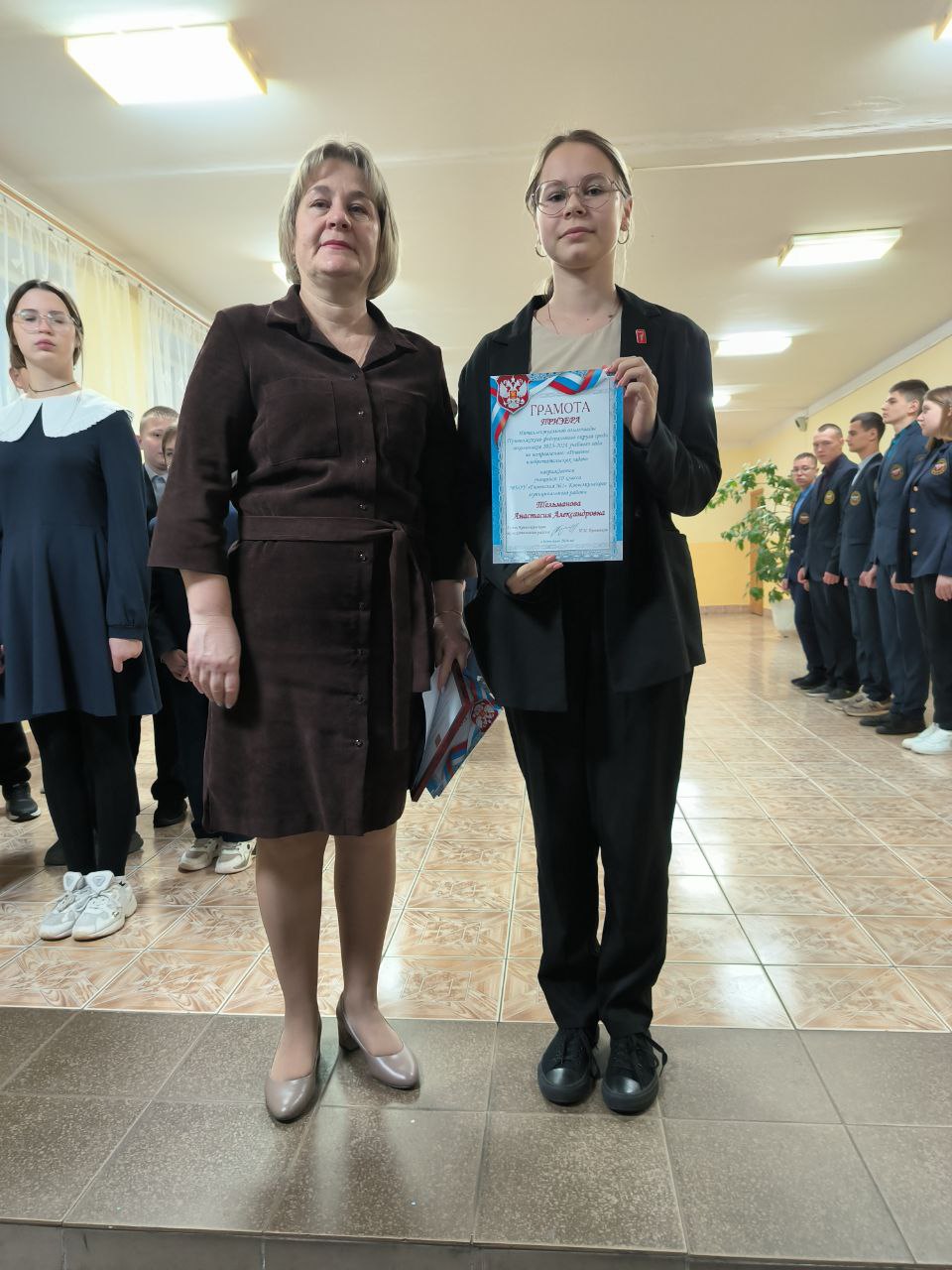 В муниципальном конкурсе поделок &amp;quot;Вторсырье&amp;quot; Тельманова Анастасия Александровна(10 кл.)  стала призером.